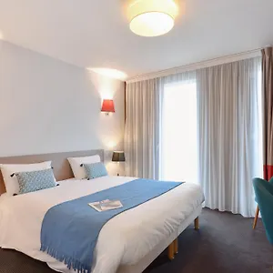 Appart'city Confort Grand Palais Francia