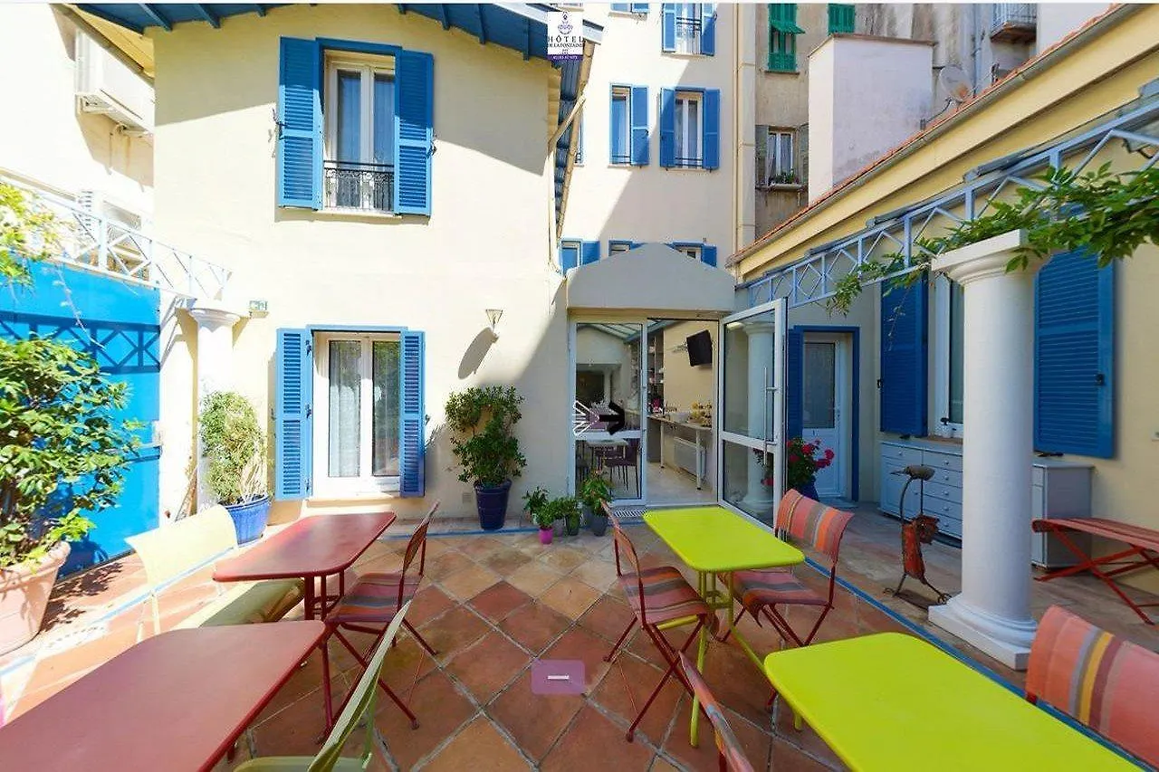 Hotel De La Fontaine Niza