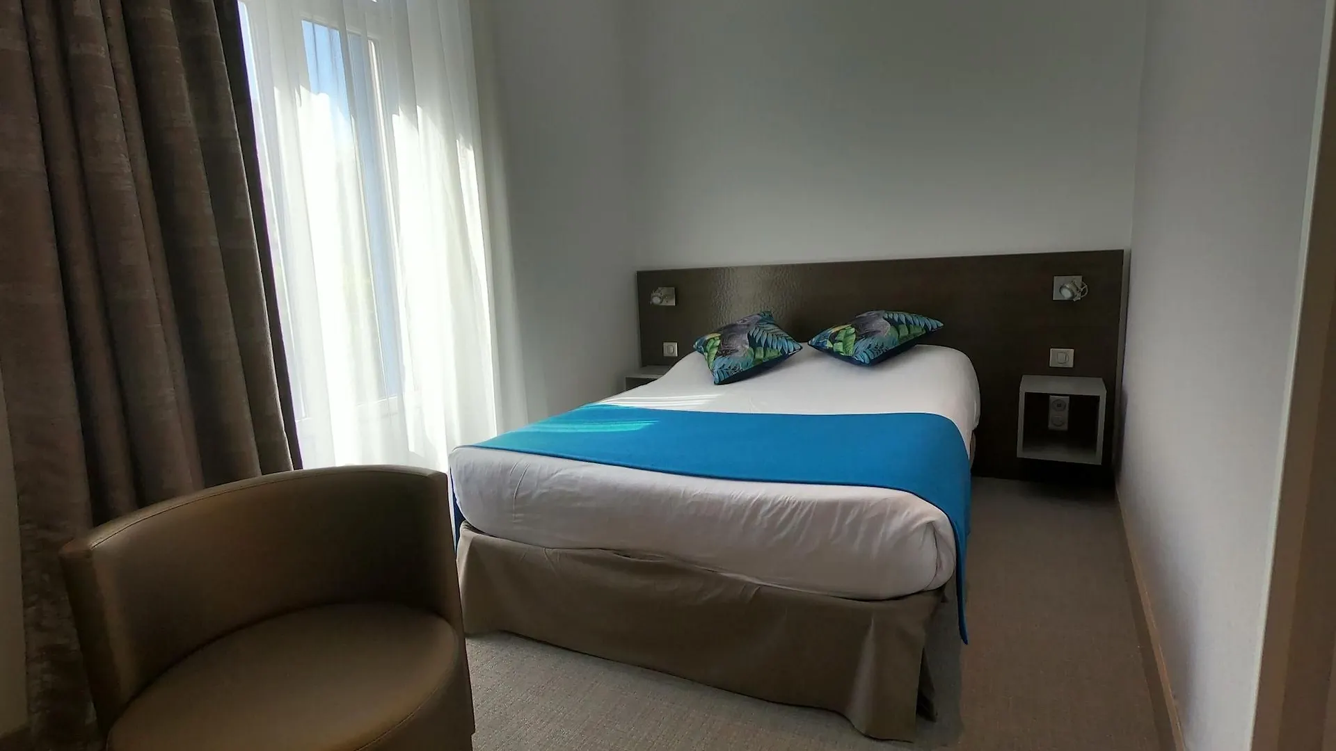 Hotel De La Fontaine Niza